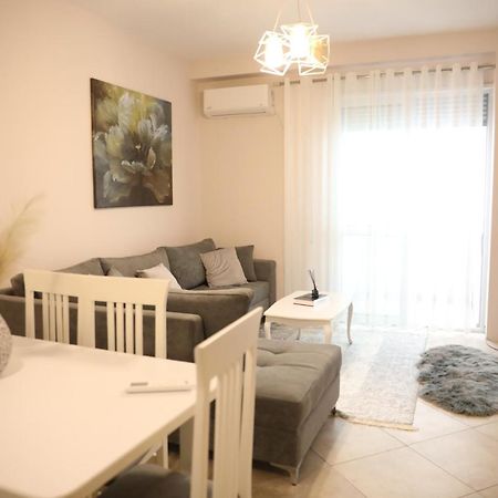 Apartment Amar Shkodër Buitenkant foto