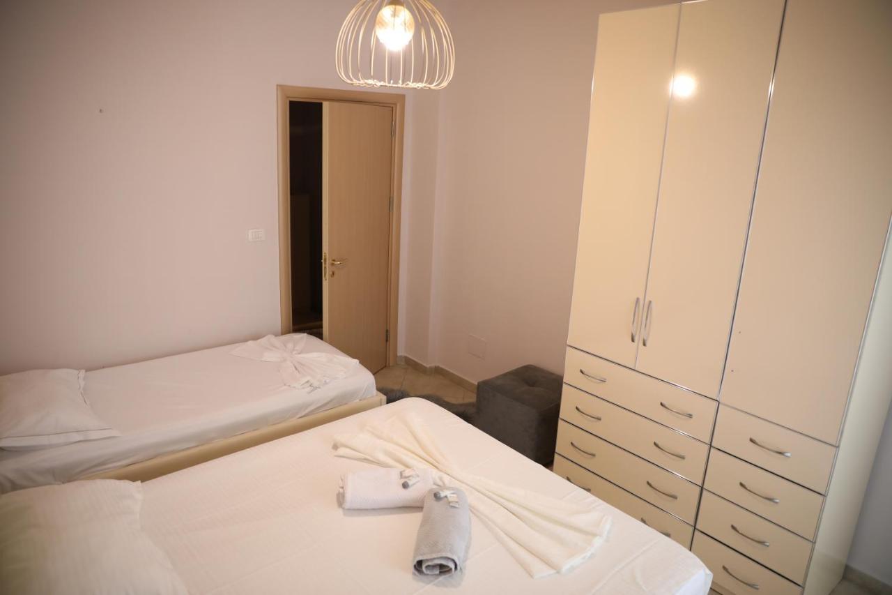 Apartment Amar Shkodër Buitenkant foto