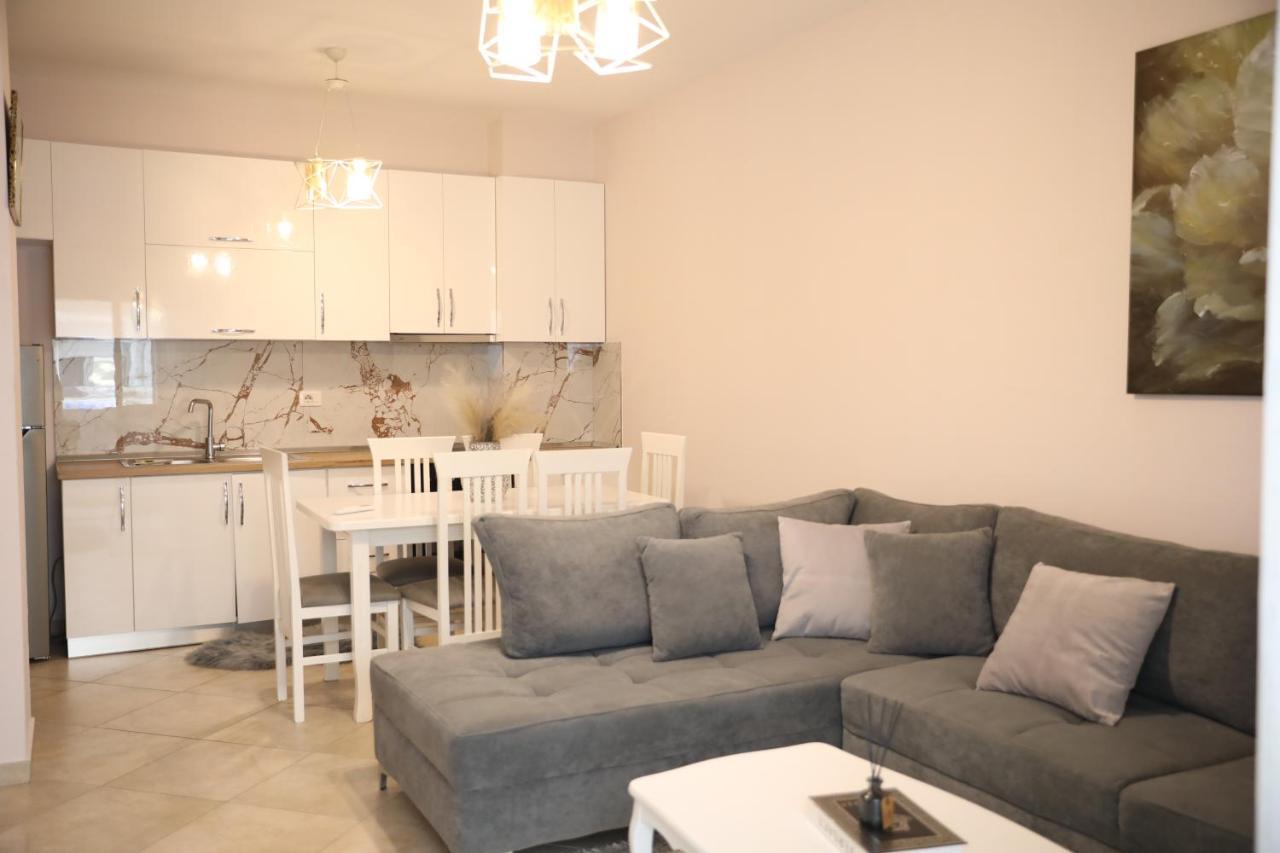 Apartment Amar Shkodër Buitenkant foto